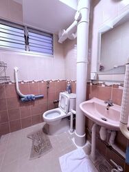 Blk 100 Bedok North Avenue 4 (Bedok), HDB 3 Rooms #557369501